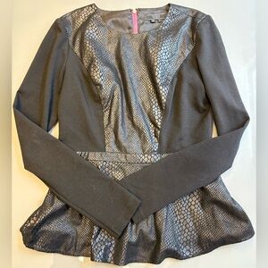 Guess Black Peplum Blouse Long Sleeve faux leather snakeskin women's size Small